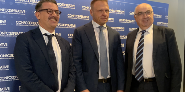 Agroalimentare, le cooperative al Governo: "Un patto per salvare il made in Italy" 