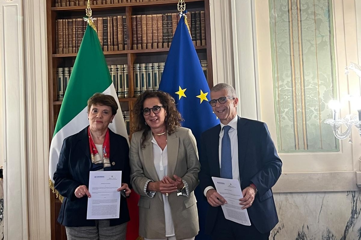 Beni confiscati, siglato protocollo tra Ministero Interno e Confcooperative