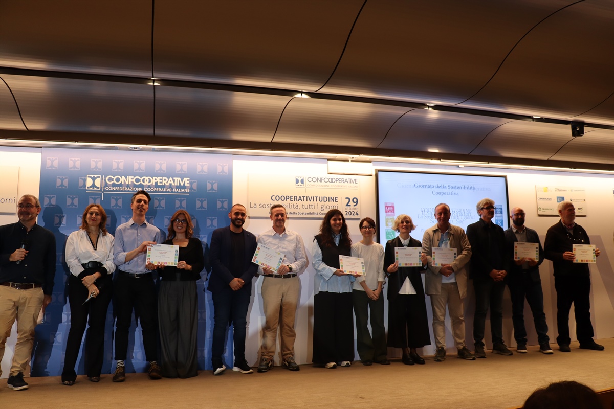 Torna il Concorso "La sostenibilità in cooperativa". Affrettati per partecipare