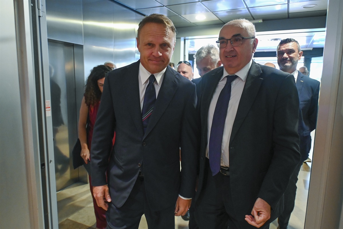 Ue, Gardini: «Il piano della Commissione una minaccia per il nostro agroalimentare»