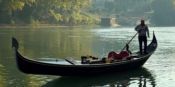 Cooperative: Gondole sul Tevere per la prima volta nella storia 