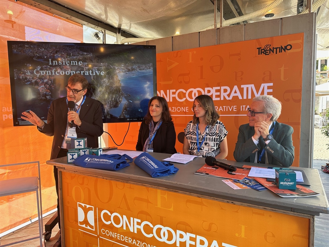 Gardini: "Chi va in pensione oggi prende l'81,5%, nel 2060 il 64,8%"